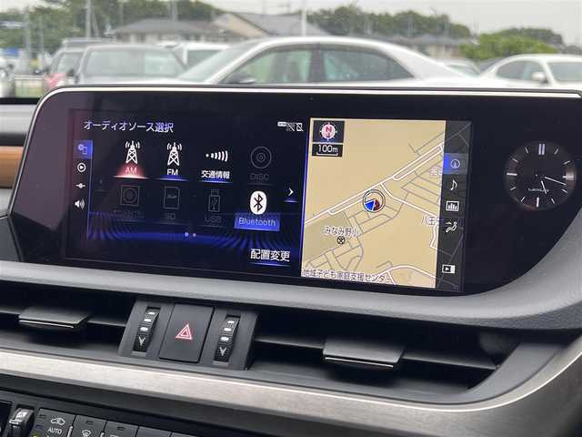 レクサス ＥＳ 300h バージョンL 東京都 2020(令2)年 5.2万km ソニッククォーツ 純正１２．３インチナビ　/サンルーフ　/レーダークルーズコントロール　/アラウンドビューモニター　/ビルトインＥＴＣ２．０　/前後ドライブレコーダー/パドルシフト/GPSレーダー/１００Ｖ電源　/シートヒーター　/エアシート　/ステアリングヒーター/純正19インチAW/純正フロアマット/スペアキー×１/カードキー×１