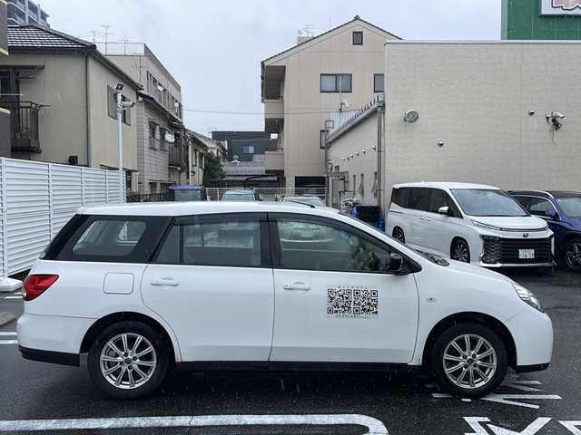 日産 ウイングロード 15B 広島県 2015(平27)年 13.5万km ホワイト /登録時走行距離/　　　　　　　134625キロ/ワンオーナー/純正ナビ/バックカメラ/地デジ/新車時整備手帳/　　【保証書】/取扱説明書/