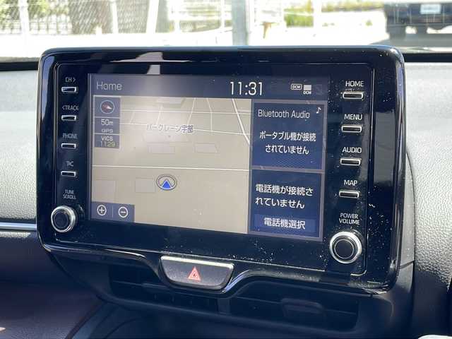 トヨタ ヤリスクロス ハイブリッド Z 山口県 2022(令4)年 4.4万km ブラックマイカ ワンオーナー/純正８インチディスプレイオーディオ/・コネクテッドナビ/・Bluetooth機能/・AM/FMラジオ/・USB入力端子/・Miracast/・交通情報/パノラミックビューーモニター/ドライブレコーダー/ETC/スマートキー/プッシュスタート/保証書/取扱説明書/Toyota Safety Sense/・プリクラッシュセーフティ/・レーントレーシングアシスト/・レーダークルーズコントロール/・オートマチックハイビーム/・ロードサインアシスト/・ドライバー異常時対応システム/・発進遅れ告知機能/ブラインドスポットモニター/車両接近通報装置/ハンドルヒーター/D/N席シートヒーター/純正１８インチアルミホイール
