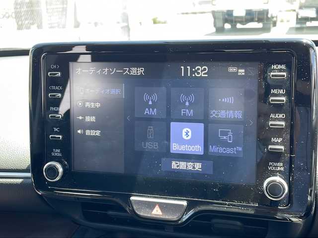 トヨタ ヤリスクロス ハイブリッド Z 山口県 2022(令4)年 4.4万km ブラックマイカ ワンオーナー/純正８インチディスプレイオーディオ/・コネクテッドナビ/・Bluetooth機能/・AM/FMラジオ/・USB入力端子/・Miracast/・交通情報/パノラミックビューーモニター/ドライブレコーダー/ETC/スマートキー/プッシュスタート/保証書/取扱説明書/Toyota Safety Sense/・プリクラッシュセーフティ/・レーントレーシングアシスト/・レーダークルーズコントロール/・オートマチックハイビーム/・ロードサインアシスト/・ドライバー異常時対応システム/・発進遅れ告知機能/ブラインドスポットモニター/車両接近通報装置/ハンドルヒーター/D/N席シートヒーター/純正１８インチアルミホイール