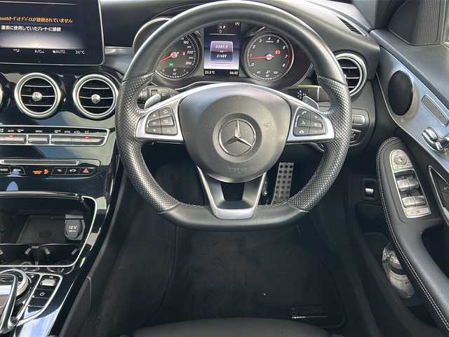メルセデス・ベンツ Ｃ１８０ ステーションW ローレウスED 愛知県 2018(平30)年 3.2万km ポーラホワイト 純正HDDナビゲーション/バックカメラ/フルセグTV・Bluetooth・AM・FM・CD・DVD/パノラミックスライディングルーフ/前席パワーシート/運転席シートメモリー/前席シートヒーター/ステアリングパイロット/チルト＆テレスコピックステアリング/レーンキープアシスト/パークトロニックシステム/パワーバックドア/キーレスゴー/ルーフレール/パドルシフト/ステアリングスイッチ/LEDヘッドライト/オートライト/ETC/USBポート/純正フロアマット/電動格納ミラー/取扱説明書/保証書/スペアスマートキー/点検整備記録簿 6か月 R1年 R2年 R4年 R5年 R7年