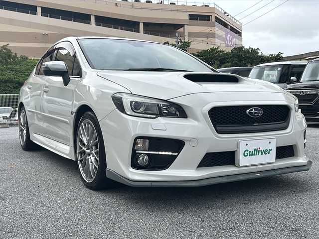 スバル ＷＲＸ Ｓ４ 2．0GT‐S アイサイト 沖縄県 2016(平28)年 6.2万km クリスタルホワイトP 純正ナビ/　（AM/FM/CD/DVD/BT）　/フルセグTV/バックモニター/前席シートヒーター/衝突軽減システム/横滑り防止機能　/シートメモリー　/革シート　/パワーシート/クルーズコントロール　/レーンキープアシスト　/前後ドライブレコーダー　/ＥＴＣ/純正18インチアルミホイール