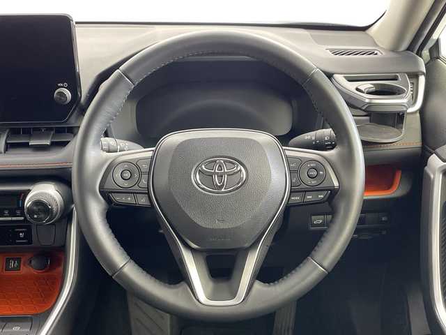 トヨタ ＲＡＶ４ アドベンチャー 新潟県 2022(令4)年 3.7万km アッシュグレーメタリック/アーバンカーキ 4WD/ワンオーナー/純正メモリナビ /　フルセグTV/Bluetooth/USB/サンルーフ/パワーバックドア/レーダークルーズコントロール/ブラインドスポットモニター/レザーシート/D席パワーシート/前席シートヒーター/前席エアシート/衝突被害軽減ブレーキ/レーンキープアシスト/前後コーナーセンサー/前後ドライブレコーダー/バックモニター/ビルトインETC2.0/オートマチックハイビーム/横滑り防止装置/ステアリングヒーター/レザーステアリング/ステアリングスイッチ/禁煙車