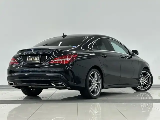 メルセデス・ベンツ ＣＬＡ１８０ AMG スタイル 岡山県 2018(平30)年 1.1万km 黒 純正ナビ/バックカメラ/フルセグTV/Bluetooth/AppleCarplay/シートヒーター/キーレスゴー/ESP/アクティブブレーキアシスト/アテンションアシスト/ブラインドスポットアシスト/レーンキープアシスト/デイライト/LEDヘッドライト/オートライト/オートワイパー/PDC/レーダーセーフティパッケージ