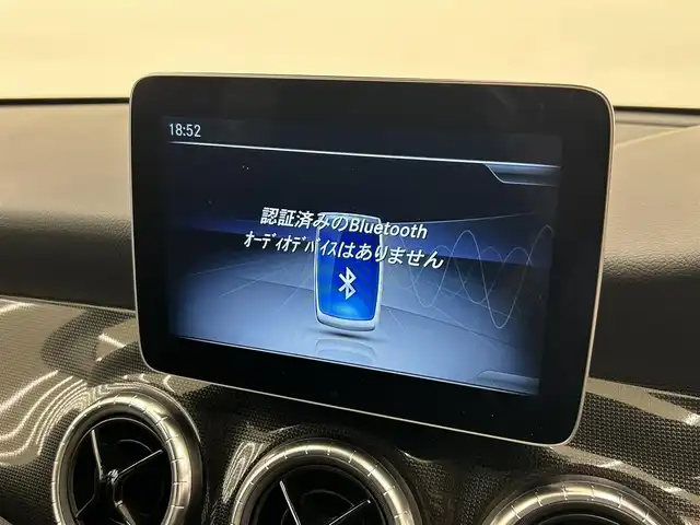メルセデス・ベンツ ＣＬＡ１８０ AMG スタイル 岡山県 2018(平30)年 1.1万km 黒 純正ナビ/バックカメラ/フルセグTV/Bluetooth/AppleCarplay/シートヒーター/キーレスゴー/ESP/アクティブブレーキアシスト/アテンションアシスト/ブラインドスポットアシスト/レーンキープアシスト/デイライト/LEDヘッドライト/オートライト/オートワイパー/PDC/レーダーセーフティパッケージ