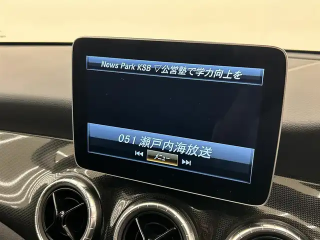 メルセデス・ベンツ ＣＬＡ１８０ AMG スタイル 岡山県 2018(平30)年 1.1万km 黒 純正ナビ/バックカメラ/フルセグTV/Bluetooth/AppleCarplay/シートヒーター/キーレスゴー/ESP/アクティブブレーキアシスト/アテンションアシスト/ブラインドスポットアシスト/レーンキープアシスト/デイライト/LEDヘッドライト/オートライト/オートワイパー/PDC/レーダーセーフティパッケージ