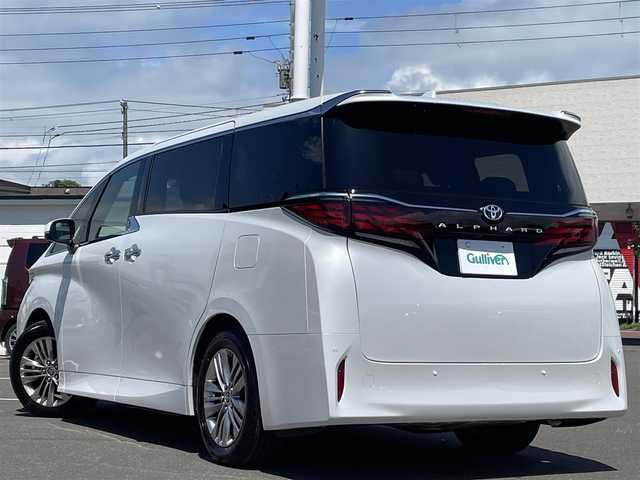トヨタ アルファード Z 道東・釧路十勝 2024(令6)年 0.1万km未満 プラチナホワイトパールマイカ 4WD/ワンオーナー/寒冷地仕様車/Toyota Safety Sense/・PCS(プリクラッシュセーフティ)/・LDA(レーンディパーチャーアラート)/・BSM(ブラインドスポットモニター)/・オートマチックハイビーム/・レーダークルーズコントロール/運転支援システム/・ロードサインアシスト/・リヤクロストラフィックアラート/・後方車両接近告知/・安心降車アシスト/・周辺車両接近時サポート/・クリアランスソナー/・ブレーキホールド/左右独立ムーンルーフ/純正メーカーOPナビ/(BT/USB/Miracast)/フルセグTV/全方位カメラ/バックカメラ/ビルトインETC/デジタルインナーミラー/両側パワースライドドア/パワーバックドア/ユニバーサルサイドステップ/ウッドコンビステアリング/ステアリングスイッチ/ステアリングヒーター/レザーシート/キャプテンシート/パワーシート/メモリーシート/シートヒーター/エアーシート/オットマン/プッシュスタート/スマートキー/スペアキー/純正18インチAW/純正LEDヘッドライト/シーケンシャルウインカー/電動格納ミラー/置くだけ携帯充電