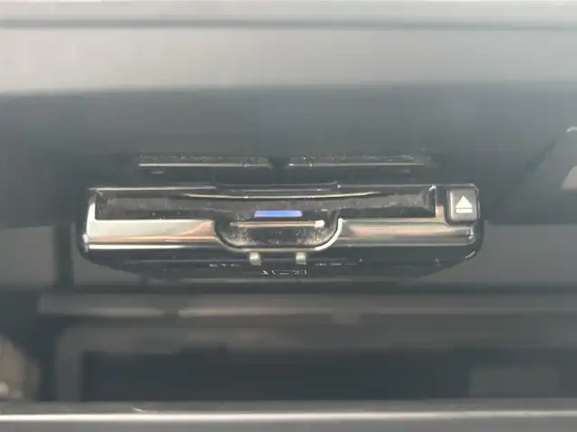 スバル ＸＶ ハイブリッド アドバンス 宮城県 2019(令1)年 9.8万km クリスタルホワイトP 登録時走行距離97831km/純正ナビ/フルセグTV/CD/DVD/Bluetooth/追従クルーズコントロール/パワーシート/スマートキー/プッシュスタート/バックカメラ/コーナーセンサー/純正フロアマット/衝突軽減ブレーキ/純正アルミホイール/オートライト/ドライブレコーダー/ブラインドスポット/ドアバイザー