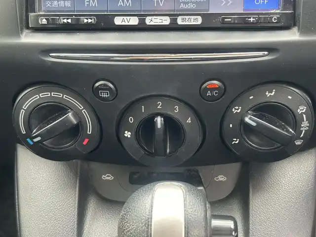 マツダ デミオ 13C－V スマートEDⅡ 愛知県 2012(平24)年 9.8万km ラディアントエボニーマイカ 社外SDナビ(FM/AM/CD/DVD/BT/ワンセグ)/電動格納ミラー/フォグランプ/ETC/ドアバイザー/スマートキー・スペアキー/ステアリングリモコン/ABS/取扱説明書・保証書