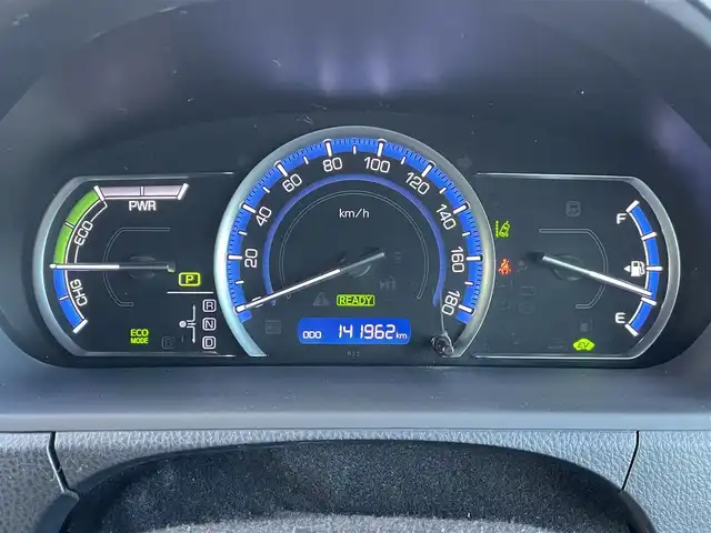 トヨタ ノア ハイブリッド Si ダブルバイビー 千葉県 2016(平28)年 14.2万km ホワイトパールクリスタルシャイン トヨタセーフティーセンス/・プリクラッシュセーフティー/・レーンキープアシスト/・オートマチックハイビーム/純正10インチSDナビ【NSZN-Z66T】/・CD/DVD/MSV/Bluetooth/フルセグTV/純正フリップダウンモニター【V9T-R59C】/両後パワースライドドア/クルーズコントロール/スマートキー/ハーフレザーシート/純正LEDヘッドライト/フォグランプ/純正16インチアルミホイール/ビルトインETC/ドアバイザー/本革巻きステアリング/新車時保証書＆取扱説明書