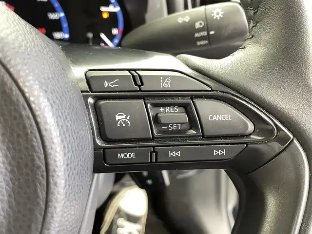 トヨタ ヤリスクロス Z アドベンチャー 福井県 2023(令5)年 1.6万km ブラックマイカ 純正ディーラーオプションナビ/アラウンドビューモニター/パワ－バックドア/ハーフレザーシート/シートヒーター/ハンドルヒーター/ブラインドスポットモニター/純正ドライブレコーダー/ビルトインＥＴＣ/トヨタセーフティセンス