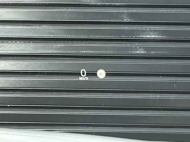 ボルボ Ｖ６０ B5 インスクリプション 三重県 2022(令4)年 1.8万km クリスタルホワイトP ワンオーナー/ラグジュアリーパッケージ/クライメイトパッケージ/サンルーフ　/Ｂｏｗｅｒｓ＆Ｗｉｌｋｉｎｓ　/全席シートヒーター　/ステアリングヒーター　/純正ナビ　/全方位カメラ　/カープレイ　/ＥＴＣ　/シートベンチレーション　/純正１８インチアルミ　/パイロットアシスト　/ＬＥＤ