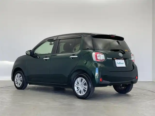 トヨタ パッソ モーダ　チャーム 埼玉県 2021(令3)年 1万km ブラックマイカメタリック/ダークエメラルドマイカ 2トーン スマートアシスト３　純正ナビ　パノラミックビューモニター　ビルトインＥＴＣ２．０　前後ドライブレコーダー　シートヒーター　ステアリングスイッチ　スマートキー　オートハイビーム　ＬＥＤヘッドライト　ＴＶ