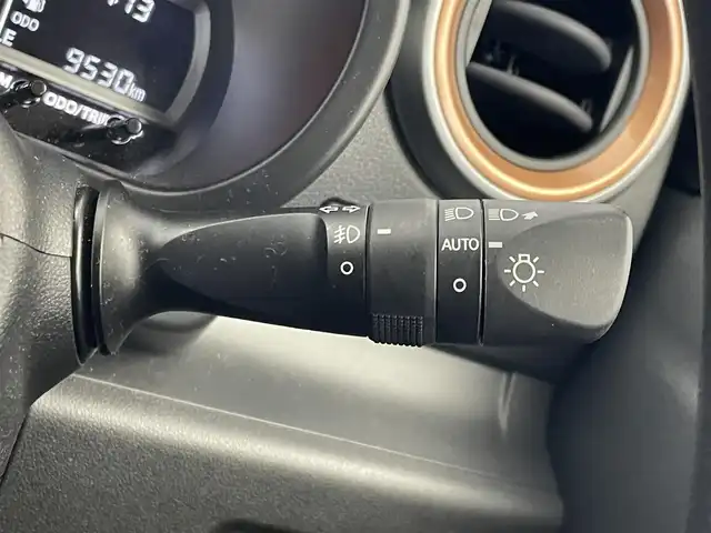 トヨタ パッソ モーダ　チャーム 埼玉県 2021(令3)年 1万km ブラックマイカメタリック/ダークエメラルドマイカ 2トーン スマートアシスト３　純正ナビ　パノラミックビューモニター　ビルトインＥＴＣ２．０　前後ドライブレコーダー　シートヒーター　ステアリングスイッチ　スマートキー　オートハイビーム　ＬＥＤヘッドライト　ＴＶ