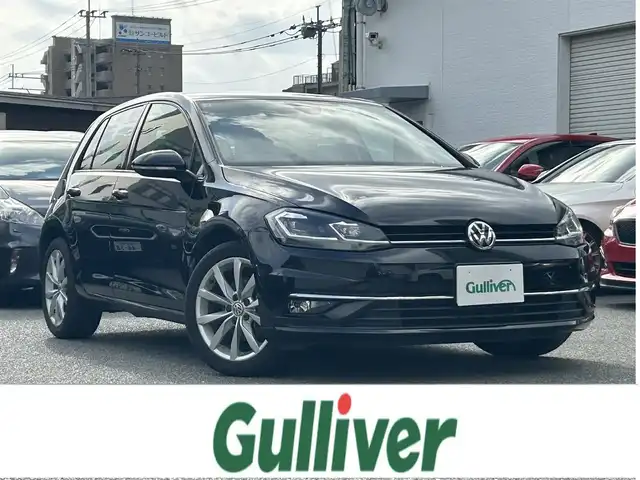 フォルクスワーゲン ゴルフ TSIコンフォートライン 福岡県 2019(令1)年 5.6万km 黒 ワンオーナー/デジタルメータークラスター（Active Info Display)/Volkswagen純正インフォテイメントシステム（Discover Pro）/・Apple Car Play/・android Auto/・Bluetooth接続/ACC（全車速追従機能付）/レーンキープアシストシステム/ドライブレコーダー/プリクラッシュブレーキシステム/プロアクティブ・オキュパント・プロテクション/プッシュスタート/ETC2.0/バックカメラ/フルセグテレビ/ビルトインETC/Bluetooth接続/純正アルミホイール/純正フロアマット/LEDヘッドライト/オートライト/アイドリングストップ