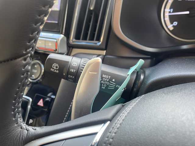 三菱 デリカＤ：５ シャモニー 秋田県 2025(令7)年 1.3万km ホワイトダイヤモンド 4WD/フリップダウンモニター/アルパインナビ/　　CD/DVD/BT/フルセグTV/バックカメラ/両側パワースライドドア/電動リアゲート/レーダークルーズコントロール/LEDオートライト/ハーフレザーシート/前席シートヒーター/運転席パワーシート/純正18インチアルミホイール/ルーフキャリア/ステアリングヒーター/パドルシフト/USBポート/スマートキー/ビルトインETC