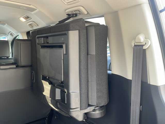 三菱 デリカＤ：５ シャモニー 秋田県 2025(令7)年 1.3万km ホワイトダイヤモンド 4WD/フリップダウンモニター/アルパインナビ/　　CD/DVD/BT/フルセグTV/バックカメラ/両側パワースライドドア/電動リアゲート/レーダークルーズコントロール/LEDオートライト/ハーフレザーシート/前席シートヒーター/運転席パワーシート/純正18インチアルミホイール/ルーフキャリア/ステアリングヒーター/パドルシフト/USBポート/スマートキー/ビルトインETC