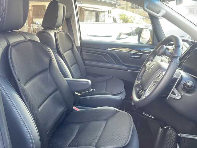 三菱 デリカＤ：５ シャモニー 秋田県 2025(令7)年 1.3万km ホワイトダイヤモンド 4WD/フリップダウンモニター/アルパインナビ/　　CD/DVD/BT/フルセグTV/バックカメラ/両側パワースライドドア/電動リアゲート/レーダークルーズコントロール/LEDオートライト/ハーフレザーシート/前席シートヒーター/運転席パワーシート/純正18インチアルミホイール/ルーフキャリア/ステアリングヒーター/パドルシフト/USBポート/スマートキー/ビルトインETC