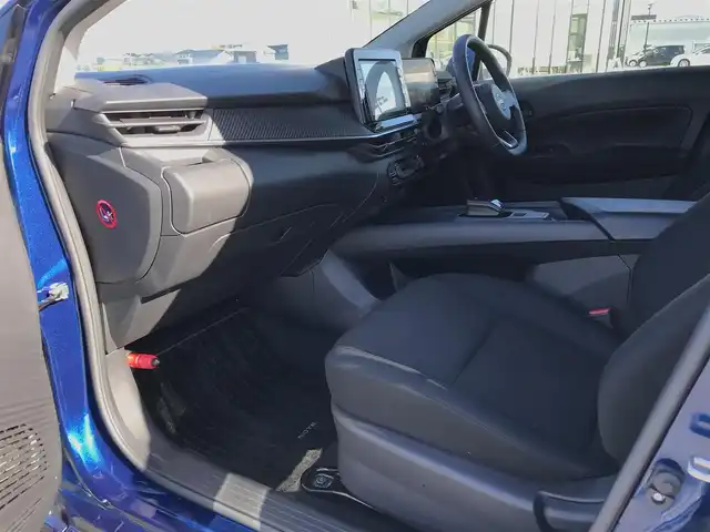 日産 ノート S FOUR 鳥取県 2021(令3)年 4.8万km オーロラフレアブルーパール ４WD/純正９インチナビ/フルセグ/DVD/CD/BT/USB/アラウンドビューモニター/ドライブレコーダー・ETC/前席シートヒーター/ステアリングヒーター/エマージェンシーブレーキ/レーンキープアシスト/インテリジェントルームミラー/LEDヘットライト/LEDフォグライト/プッシュエンジンスタート/フロアマット/ドアバイザー/保証書・取扱説明書/スペアキー