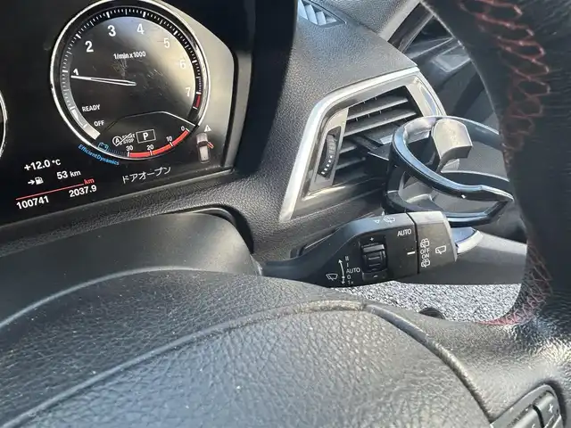 ＢＭＷ １１８ｉ スポーツ 愛知県 2018(平30)年 10.1万km サファイアブラックP 純正HDDナビ(FM/AM/CD/DVD/USB)/インテリジェントセーフ/パーク・ディスタンス・コントロール/バックカメラ/ターボ/HIDヘッドライト/フォグランプ/純正AW16インチ/電動格納ミラー/純正フロアマット/アイドリングストップ/ETC/プッシュスタート/リモコンキー・スペアキー１本/ステアリングリモコン/ABS/取扱説明書・保証書