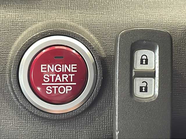 ホンダ Ｎ ＯＮＥ スタンダード ローダウン 愛媛県 2019(令1)年 5.6万km ルナシルバーM 前後コーナーセンサー/社外ポータブルナビ/社外オーディオ(DEH-380)/ETC/衝突軽減システム/スマートキー/社外アルミホイール/プッシュスタート/フロアマット/スペアキー