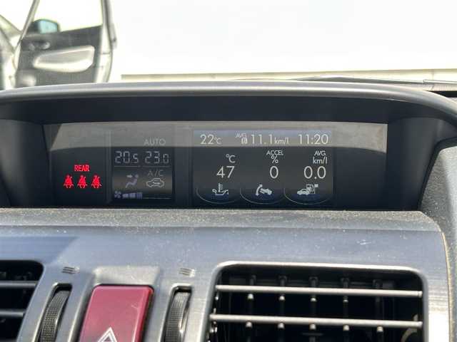 スバル フォレスター 2．0i－L アイサイト 群馬県 2014(平26)年 9.7万km サテンホワイトパール 純正SDナビ(FM/AM/フルセグTV)/アイサイトVer2.0/・プリクラッシュブレーキ/・AT誤発進抑制制御/・全車速追従地機能付きクルーズコントロール/ヒルディセントコントロール/シートヒーター（運転席、助手席）/アイドリングストップ/純正ホイール、純正マット車載/フォグライト/電動格納ミラー/革巻きステアリング/社外ホイール/横滑り防止装置/保証書/取扱説明書/スペアーキー１本