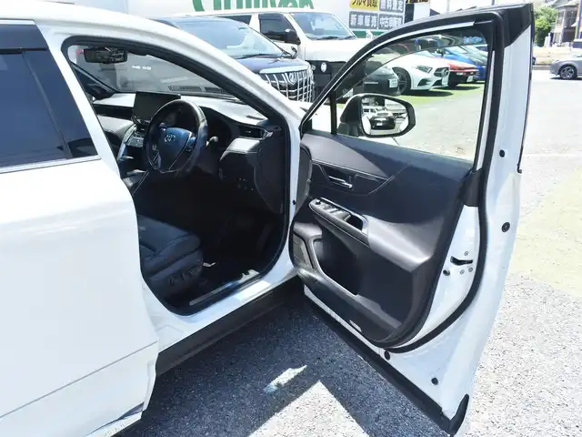 トヨタ ハリアー Z 神奈川県 2021(令3)年 4.7万km ホワイトパールクリスタルシャイン ワンオーナー/JBLプレミアムサウンド/デジタルインナーミラー（録画機能付き）/ドラレコ前後/電動リアゲート/Bカメラ/地デジTV/Bluetooth/ETC2.0/クルコン/パワーシート/純正フロアマット/ドアバイザー/保証書/取説ナビ説/スペアスマートキー