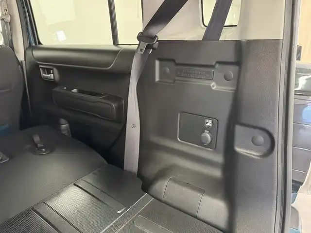 スズキ ハスラー HYBRID X 三重県 2020(令2)年 7.3万km デニムブルー ガンメタリック 2トーン マイルドハイブリッド/FF/インパネCVT/【OP】純正 9インチメモリーナビ/（CD/DVD/TV/FM/AM/Bluetooth/USB/iPod/SmartPhoneLink/AppleCarPlay/AndroidAuto）/【OP】全方位モニター/スズキセーフティサポート/・デュアルカメラブレーキサポート/・車線逸脱警報機能／ふらつき警報機能/・リヤパーキングセンサー/・標識認識機能（車両進入禁止、はみ出し通行禁止、最高速度、一時停止）/・先行車発進お知らせ機能/など/装備/・シートヒーター（D/N）/・オートエアコン/・オートライト/・LED ヘッドランプ＋フロントフォグランプ/・ハイビームアシスト/・ステアリングスイッチ/・プッシュスタート/・電動格納ドアミラー（ウインカーランプ付）/・純正15inAW/・保/・スマートキーx2/など