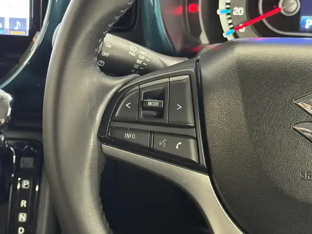 スズキ ハスラー HYBRID X 三重県 2020(令2)年 7.3万km デニムブルー ガンメタリック 2トーン マイルドハイブリッド/FF/インパネCVT/【OP】純正 9インチメモリーナビ/（CD/DVD/TV/FM/AM/Bluetooth/USB/iPod/SmartPhoneLink/AppleCarPlay/AndroidAuto）/【OP】全方位モニター/スズキセーフティサポート/・デュアルカメラブレーキサポート/・車線逸脱警報機能／ふらつき警報機能/・リヤパーキングセンサー/・標識認識機能（車両進入禁止、はみ出し通行禁止、最高速度、一時停止）/・先行車発進お知らせ機能/など/装備/・シートヒーター（D/N）/・オートエアコン/・オートライト/・LED ヘッドランプ＋フロントフォグランプ/・ハイビームアシスト/・ステアリングスイッチ/・プッシュスタート/・電動格納ドアミラー（ウインカーランプ付）/・純正15inAW/・保/・スマートキーx2/など