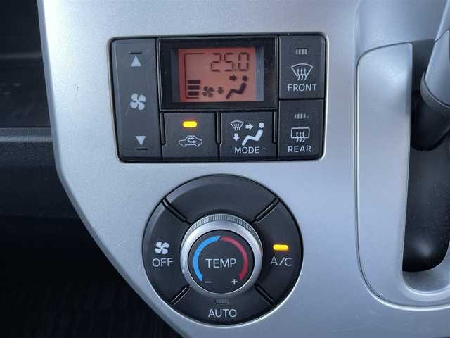 ダイハツ ウェイク X 栃木県 2015(平27)年 7.2万km ブルーメタリック ワンオーナー/社外メモリナビ/フルセグTV/DVD再生/パワースライドドア/スマートキー/スペアキー/プッシュスタート/LEDオートライト/LEDフォグランプ/純正フロアマット/純正14インチAW/社外AW+スタッドレスタイヤ4本積込/ロールサンシェード/アイドリングストップ/横滑り防止装置/サイドエアバッグ