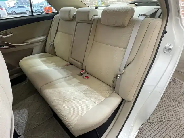 トヨタ プレミオ 1．8X Lパッケージ 岩手県 2013(平25)年 16.1万km ホワイトパールクリスタルシャイン ４WD/寒冷地仕様/純正ナビ/バックカメラ/ETC/ワンセグTV/オートエアコン/ステアリングスイッチ/オートライト/ヘッドライトレベライザー/オールオートパワーウインドウ/フォグランプ/社外１５インチアルミホイール/純正フロアマット