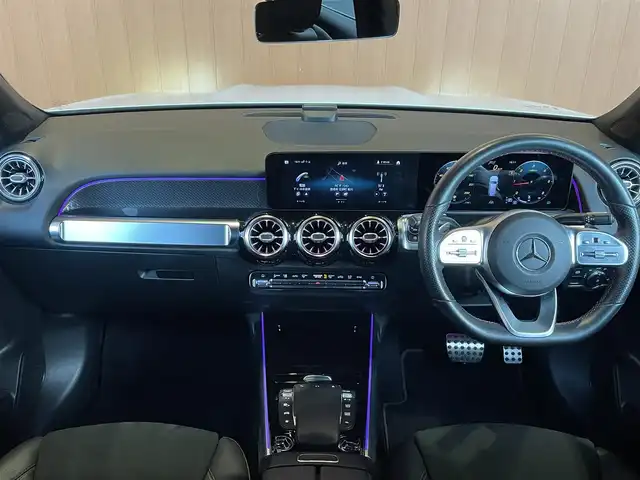 メルセデス・ベンツ ＧＬＢ２００ｄ AMGライン 愛知県 2020(令2)年 5.3万km デジタルホワイト パナメリカーナグリル/純正ナビ/フルセグTV/360度カメラ/バックカメラ/レーダーセーフティパッケージ/ACC/ブラインドスポットアシスト/アンビエントライト/黒ハーフレザー/シートヒーター/パワーバックドア