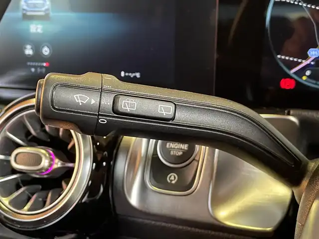 メルセデス・ベンツ ＧＬＢ２００ｄ AMGライン 愛知県 2020(令2)年 5.3万km デジタルホワイト パナメリカーナグリル/純正ナビ/フルセグTV/360度カメラ/バックカメラ/レーダーセーフティパッケージ/ACC/ブラインドスポットアシスト/アンビエントライト/黒ハーフレザー/シートヒーター/パワーバックドア