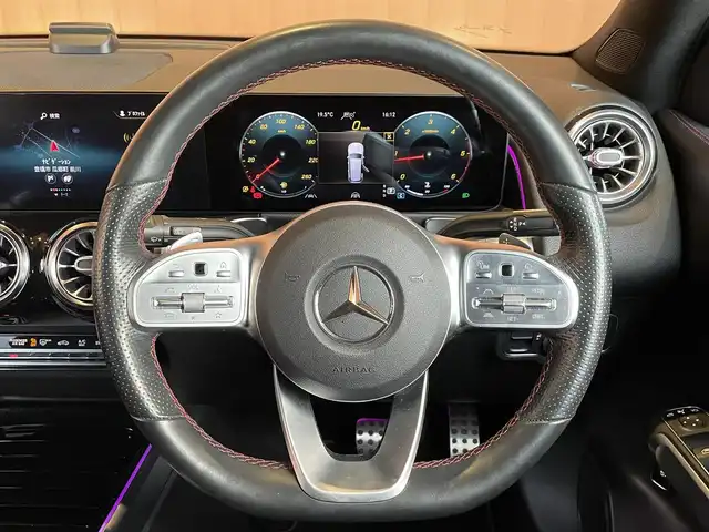 メルセデス・ベンツ ＧＬＢ２００ｄ AMGライン 愛知県 2020(令2)年 5.3万km デジタルホワイト パナメリカーナグリル/純正ナビ/フルセグTV/360度カメラ/バックカメラ/レーダーセーフティパッケージ/ACC/ブラインドスポットアシスト/アンビエントライト/黒ハーフレザー/シートヒーター/パワーバックドア