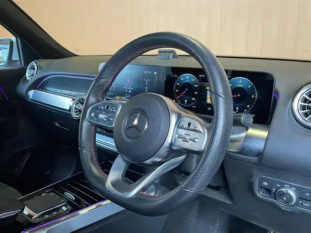 メルセデス・ベンツ ＧＬＢ２００ｄ AMGライン 愛知県 2020(令2)年 5.3万km デジタルホワイト パナメリカーナグリル/純正ナビ/フルセグTV/360度カメラ/バックカメラ/レーダーセーフティパッケージ/ACC/ブラインドスポットアシスト/アンビエントライト/黒ハーフレザー/シートヒーター/パワーバックドア