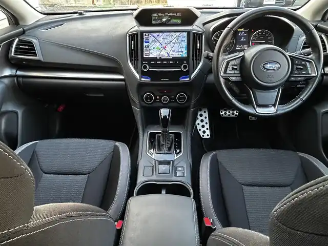 スバル インプレッサ スポーツ 2．0i－S アイサイト 大阪府 2017(平29)年 5.2万km クリスタルホワイトP ワンオーナー/純正SDナビ(CN-LR820DFC)/BT/CD/DVD/SD/TV/バックカメラ/D/N席パワーシート/追従機能付きクルーズコントロール/レーンキープアシスト/ブラインドスポットモニター/ステアリング連動ヘッドライト/純正フロアマット/純正18インチAW/LEDヘッドライト/前後フォグ/オートハイビーム/ヘッドライトウォッシャー/スペアキー/ETC2.0