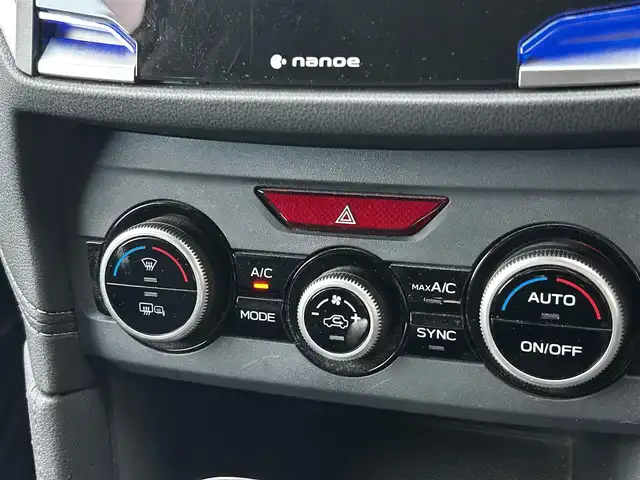 スバル インプレッサ スポーツ 2．0i－S アイサイト 大阪府 2017(平29)年 5.2万km クリスタルホワイトP ワンオーナー/純正SDナビ(CN-LR820DFC)/BT/CD/DVD/SD/TV/バックカメラ/D/N席パワーシート/追従機能付きクルーズコントロール/レーンキープアシスト/ブラインドスポットモニター/ステアリング連動ヘッドライト/純正フロアマット/純正18インチAW/LEDヘッドライト/前後フォグ/オートハイビーム/ヘッドライトウォッシャー/スペアキー/ETC2.0