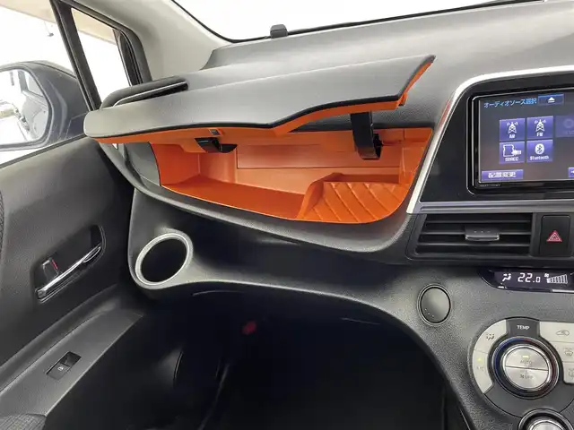 トヨタ シエンタ ハイブリッド G クエロ 宮城県 2018(平30)年 9.4万km ブラックマイカ TRDエアロ/衝突軽減ブレーキ/純正ナビ/・フルセグ/・Bluetooth/フリップダウンモニター/両側パワースライドドア/ビルトインETC2.0/純正16インチアルミホイール/シートヒーター/LEDヘッドライト/フォグランプ/フルセグ/純正ドライブレコーダー/スマートキー/プッシュスタート/スペアキー/保証書