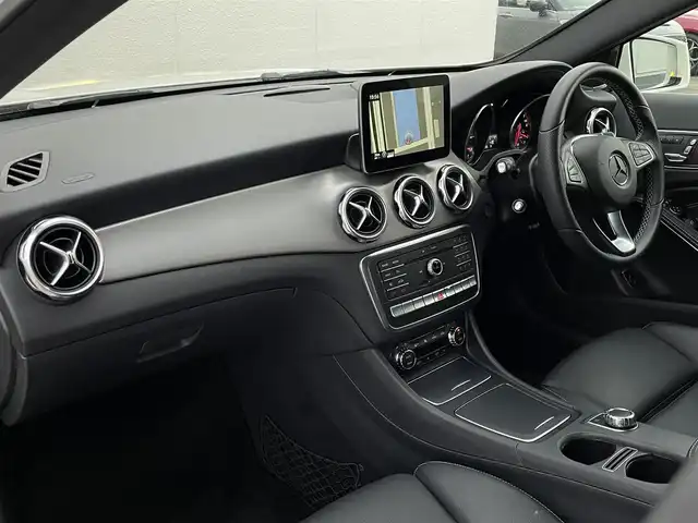 メルセデス・ベンツ ＧＬＡ２２０