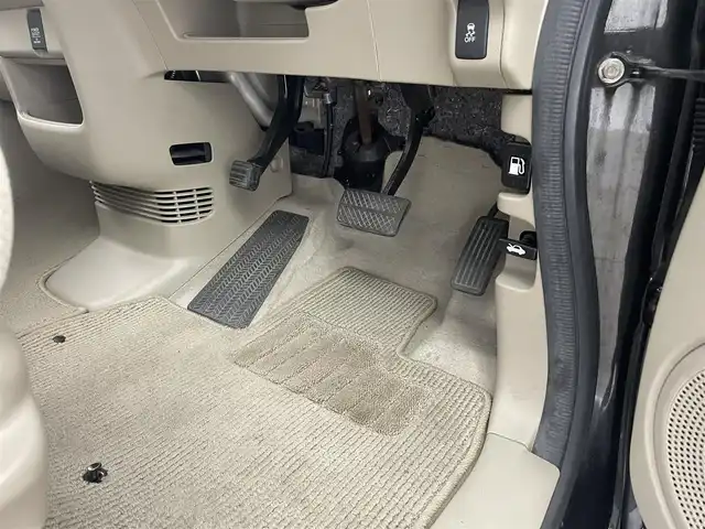 ホンダ Ｎ ＢＯＸ G Lパッケージ 大分県 2015(平27)年 6.5万km スマートブラック 純正ナビ/【CD/ワンセグ/FM/AM】/バックカメラ/片側パワースライドドア/ヘッドライトレベライザー/スマートキー/プッシュスタート/ステアリングスイッチ/横滑り防止装置/ハロゲンヘッドライト/純正アルミキャップ/純正フロアマット/電動格納ミラー