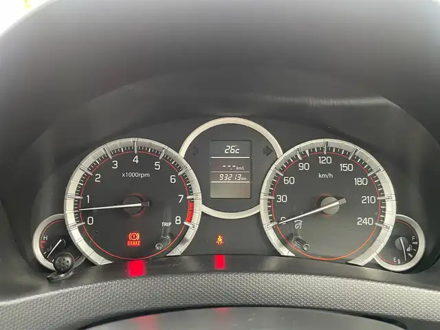 スズキ スイフト スポーツ 埼玉県 2013(平25)年 9.4万km スノーホワイトパール /社外メモリーナビ//フルセグTV//CD/DVD/Bluetooth//クルーズコントロール//ビルトインETC//スマートキー×2//キセノン//Wエアバッグ&ABS//横滑り防止装置//オートライト//革巻きステアリング//オートライト//Fフォグランプ//リヤスポイラー//プライバシーガラス//ドアバイザー//社外エアクリーナー//社外マフラー//純正17インチAW//新車時保証書//取扱説明書//ナビ取説