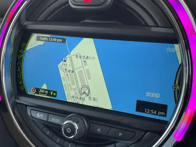 ＭＩＮＩ ミニ クーパー D 東京都 2018(平30)年 2.7万km チリ・レッド 純正ナビ/本革【黒】/シートヒーター/LEDヘッドライト/ドラレコ/アイドリングストップ/オットマン/スペアキー×１　記録簿