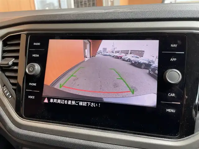 フォルクスワーゲン ＶＷ Ｔ－ロック TDI スタイル デザインPKG 熊本県 2021(令3)年 3.7万km ディープブラックパールエフェクト ・スマートキー/・プッシュスタート/・リアトラフィックアラート/・フロントアシスト/・レーンキープアシスト/・ブラインドスポットモニター/・疲労検知/・オキュバント・プロテクション/・クルーズコントロール(追従式)/・純正メモリナビ/　【Bluetooth・USB・AppleCarPlay・AndroidAuto】/・フルセグTV/・バックカメラ/・ETC2.0/・バーチャルコクピット/・パワーバックドア/・LEDヘッドランプ/・フォグランプ/・純正マット