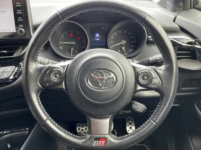 トヨタ Ｃ－ＨＲ S－T GRスポーツ 大分県 2020(令2)年 4.1万km ネビュラブルーM ワンオーナー /純正ディスプレイオーディオ/フルセグTV/Bluetooth/バックカメラ/純正ビルトインETC/純正フロアマット/純正19インチアルミホイール/純正LEDヘッドライト/オートライト/衝突被害軽減ブレーキ/横滑り防止装置