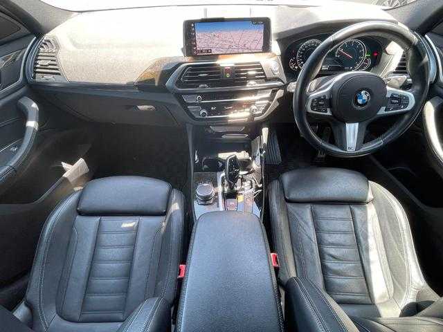 ＢＭＷ Ｘ４ xDrive 30i Mスポーツ 埼玉県 2019(平31)年 4.1万km 白 黒レザーシート/ハイラインパッケージ/アクティブクルーズコントロール/純正HDDナビ/(Bluetooth/USB/CD/DVD/フルセグ)/３６０度カメラ/インテリジェントセーフティー/アンビエントライト/クリアランスソナー/全席シートヒーター/ＬＥＤランプ/ミラーETC