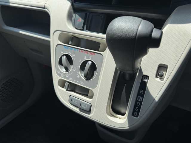 ダイハツ ムーヴ L 三重県 2016(平28)年 6万km ファイアークォーツレッドM KENWOODメモリナビ（MDV-L503)/　フルセグTV/CD/DVD/Bluetooth /バックカメラ/フロアマット/アイドリングストップ/Wエアバック/車検満了：R9.03.24