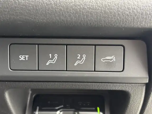 マツダ ＣＸ－３０ XD プロアクティブ 福井県 2022(令4)年 1.2万km プラチナクォーツメタリック 純正メーカーＯＰナビ/（ＦＭ／ＡＭ／ＢＴ／ＵＳＢ／ＣＤ／ＤＶＤ／ＴＶ／ＨＤＭＩ）/360°セーフティパッケージ/全方位カメラ/ブラックレザーパッケージ/ハーフレザーシート/ＢＯＳＥサウンド/シートヒーター/パワーシート/メモリシート/ステアリングヒーター/純正アルミホイール/LEDヘッドライト/前後コーナーセンサー/オートライト/オートマチックハイビーム