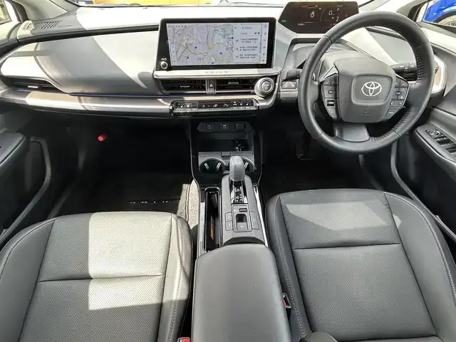 トヨタ プリウス Z 奈良県 2024(令6)年 1.6万km プラチナホワイトパールマイカ 1オーナー/モデリスタフルエアロ/モデリスタアルミ/純正メーカーナビ/TV/BT//アラウンドビューカメラ/追従式クルコン/コーナーセンサー/レーンキープアシスト/ETC2.0/バックカメラ/電動リアゲート/パワーシート/フルフラットシート/シートヒーター/エアシート/置くだけ充電/オートLEDライト/保証書・取説・スペアキー付