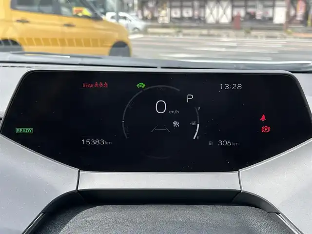 トヨタ プリウス Z 奈良県 2024(令6)年 1.6万km プラチナホワイトパールマイカ 1オーナー/モデリスタフルエアロ/モデリスタアルミ/純正メーカーナビ/TV/BT//アラウンドビューカメラ/追従式クルコン/コーナーセンサー/レーンキープアシスト/ETC2.0/バックカメラ/電動リアゲート/パワーシート/フルフラットシート/シートヒーター/エアシート/置くだけ充電/オートLEDライト/保証書・取説・スペアキー付