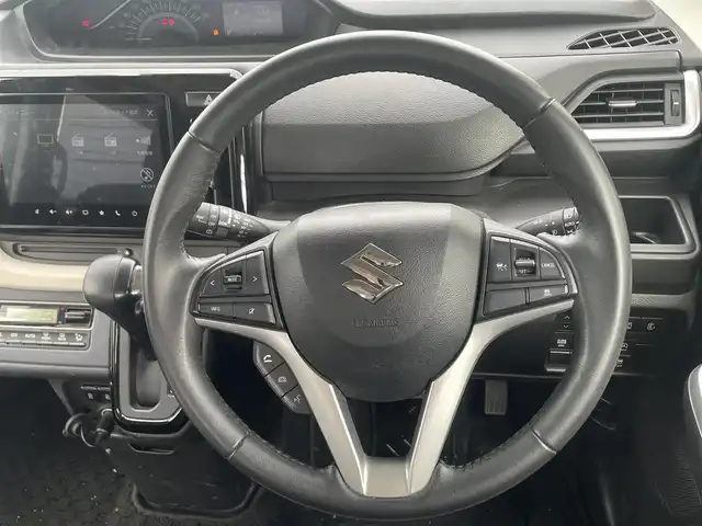 スズキ ソリオ HV MZ 福岡県 2022(令4)年 2.8万km フレイムオレンジPM 純正ナビ　ＤＶＤ　フルセグ　/全方位カメラ　/両側パワスラ　/ＨＵＤ　/ＥＴＣ　/スマートキー　/コーナーセンサー　/フロントシートヒーター　/衝突軽減ブレーキ　/ｉ－ｓｔｏｐ　/純正１５インチＡＷ　/クルコン　/ＬＥＤヘッドライト　/レーンキープアシスト/保証書・取説・スペアキー
